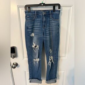 Hollister Vintage Stretch High-Rise Mom Jean